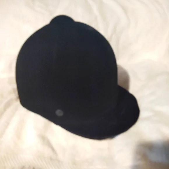 Wembley Elegant Black Velvet Equestrian Helmet Size 6 3/4